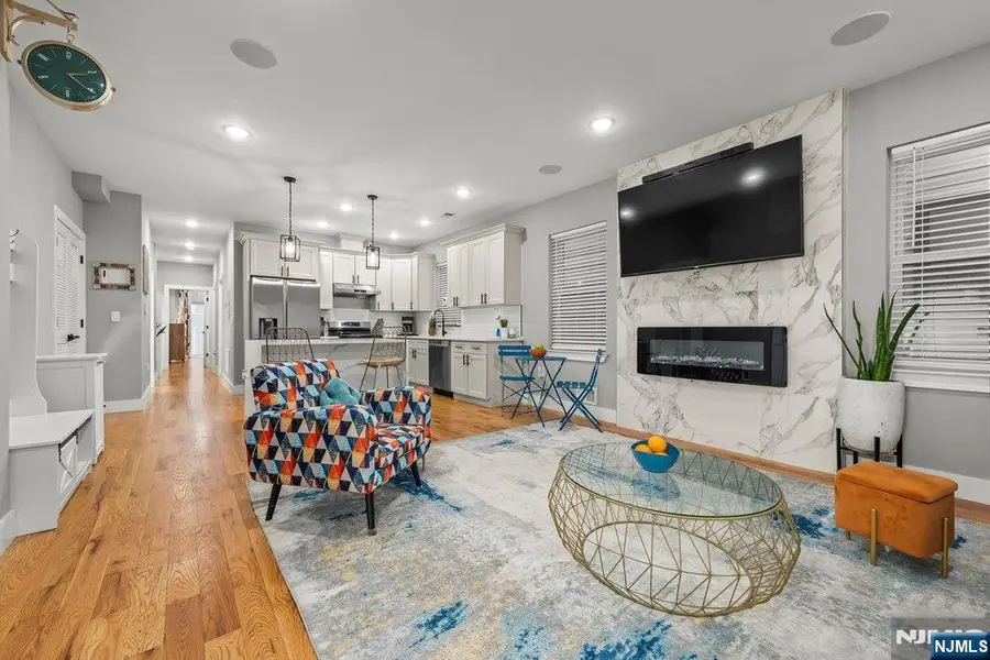85 Oxford, Jersey City, NJ 07304 - #2