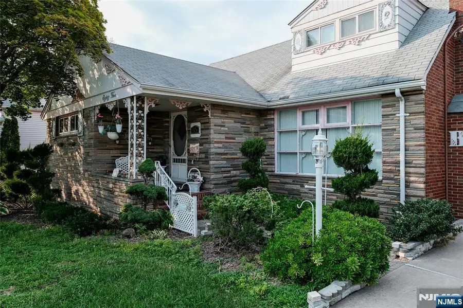 85 Strong, Wallington, NJ 07057 - #2