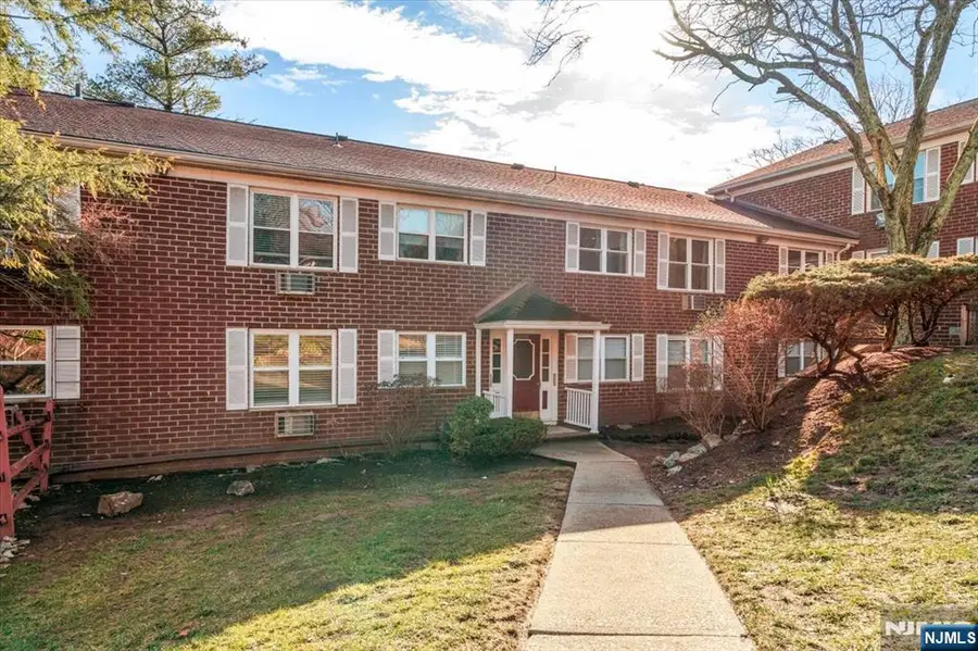 100 Pierson Miller Drive F32, Pompton Lakes, NJ 07442 - #2