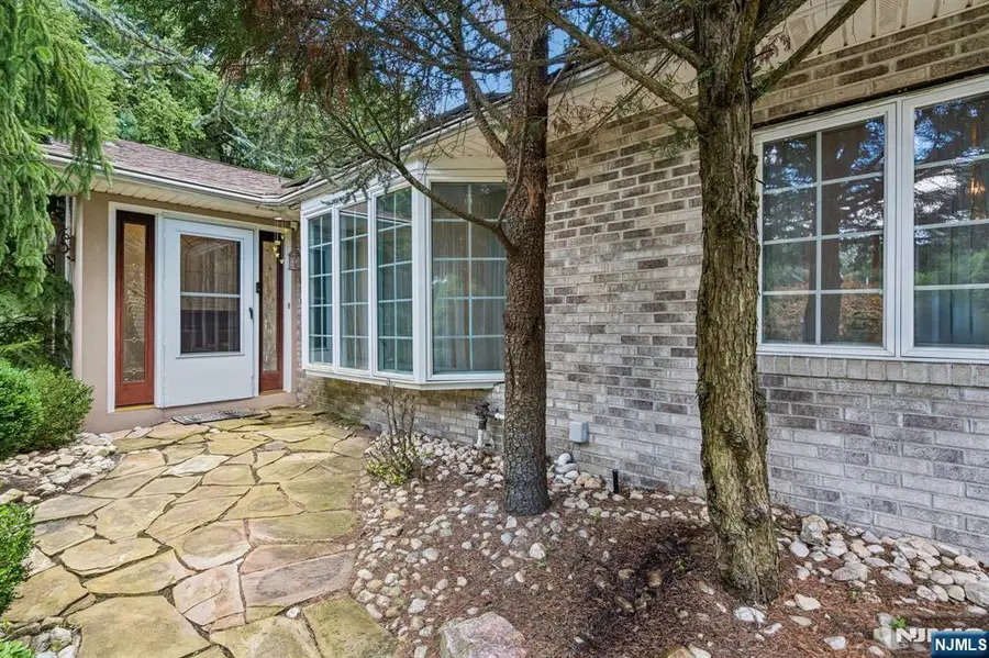 186 Laauwe Avenue, Wayne, NJ 07470 - #3