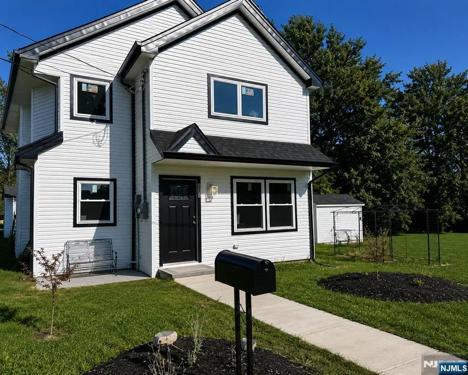 270 Alpine Way, South Amboy, NJ 08879 - #1