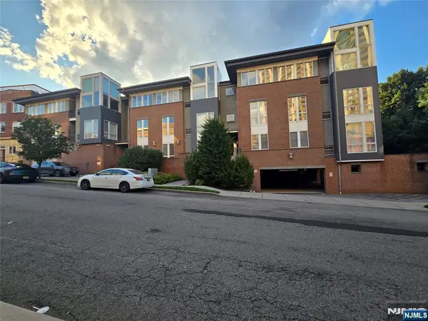 255 Laird Avenue 2, Cliffside Park, NJ 07010