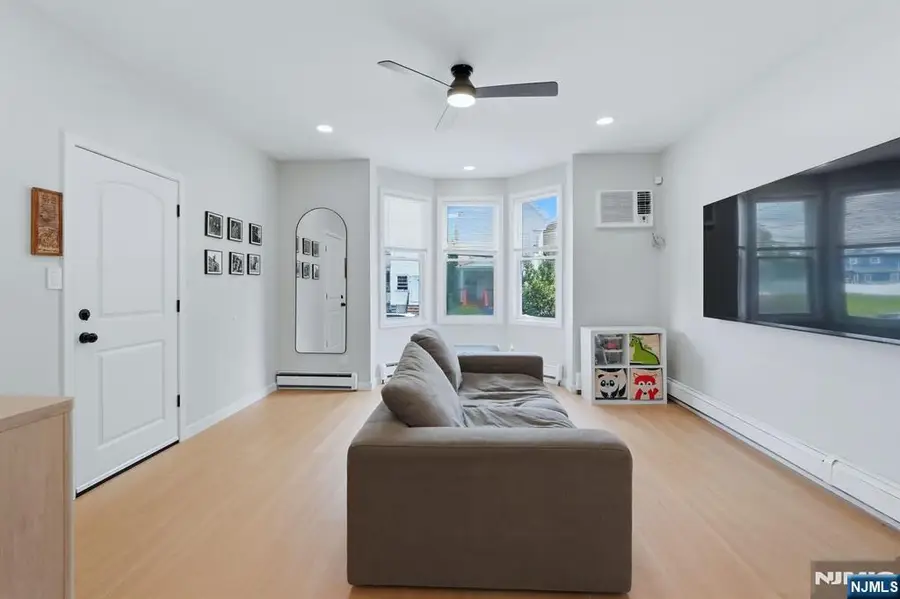 42 Lawrence Street, Bloomfield, NJ 07003 - #3
