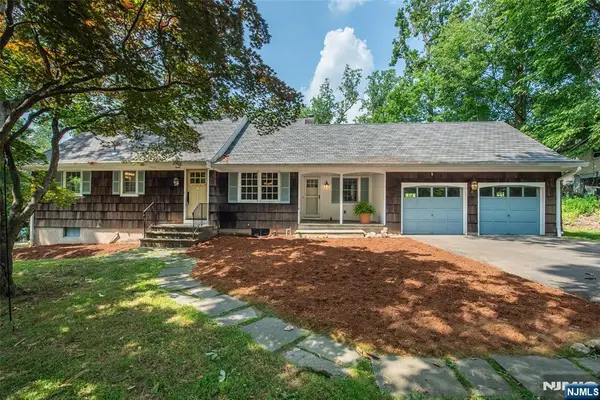 8 Haring Drive, Old Tappan, NJ 07675