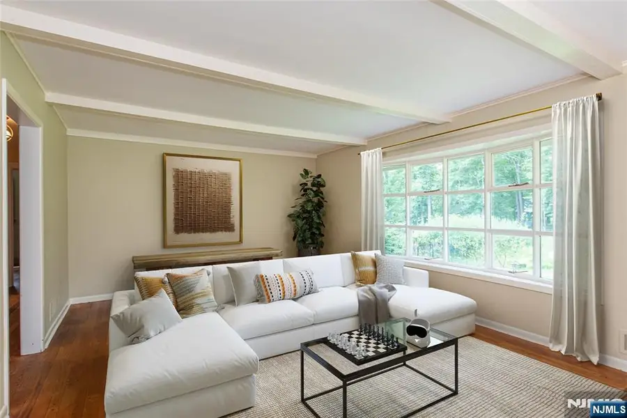 8 Haring Drive, Old Tappan, NJ 07675 - #2