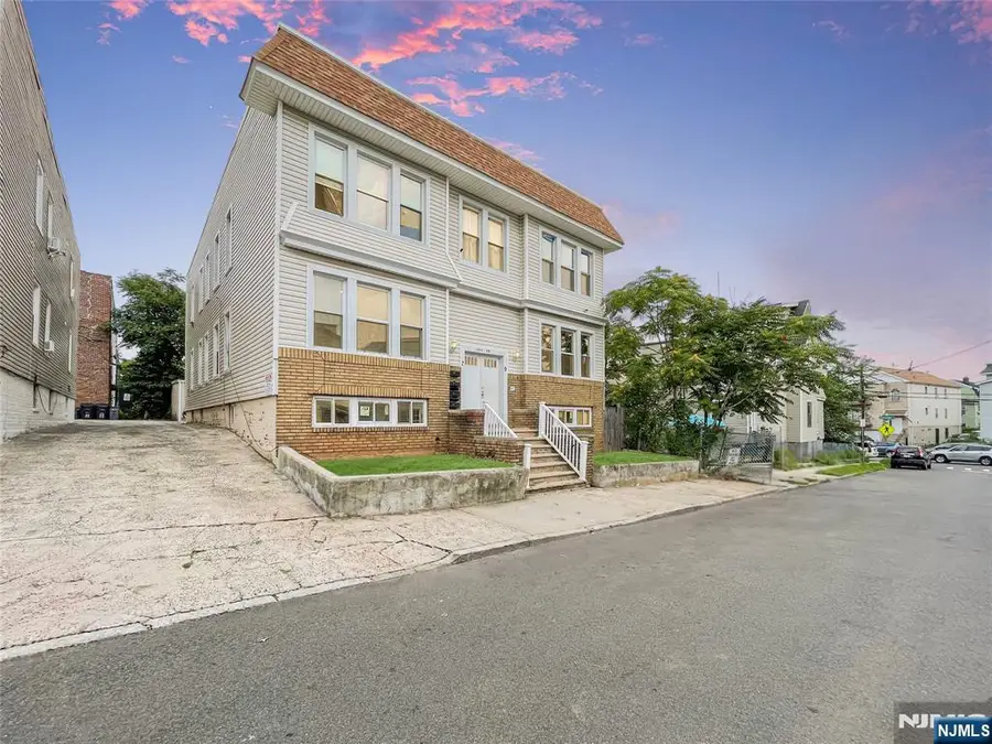 9 Patten Place, Newark, NJ 07112 - #3