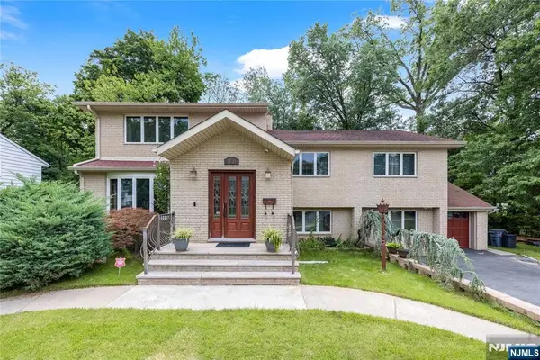 39-03 Garvey Place, Fair Lawn, NJ 07410