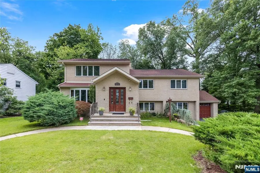 39-03 Garvey Place, Fair Lawn, NJ 07410 - #2