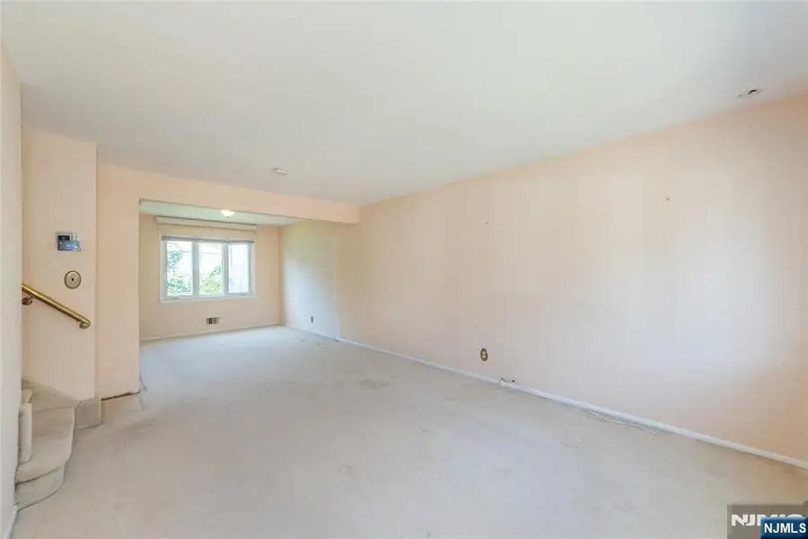 50 Plenge Drive, Belleville, NJ 07109 - #3