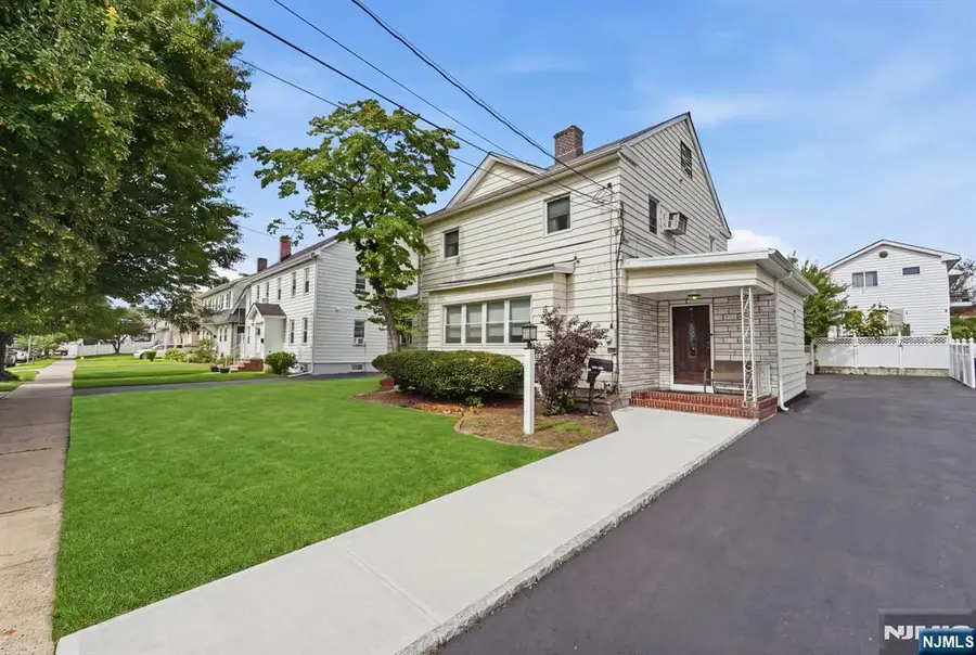 318-322 11th Street, Newark, NJ 07107 - #2