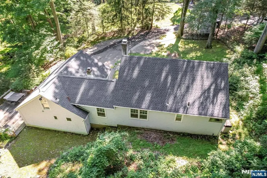 2 Nydam Lane, Franklin Lakes, NJ 07417 - #3