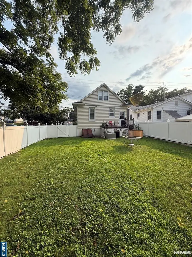 378 Delawanna Avenue, Clifton, NJ 07014 - #3