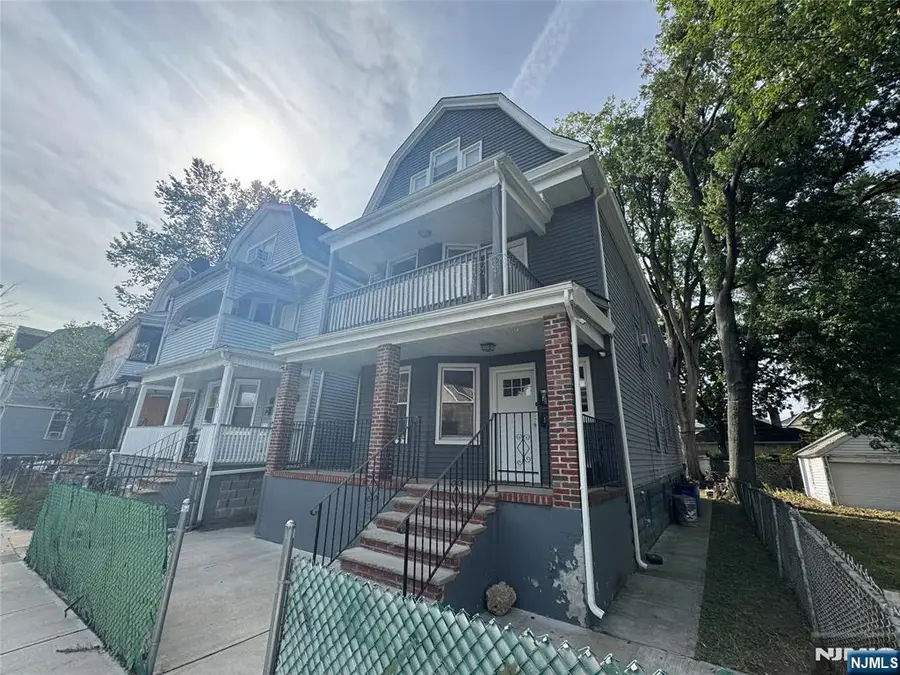285 Amherst Street, East Orange, NJ 07018 - #2