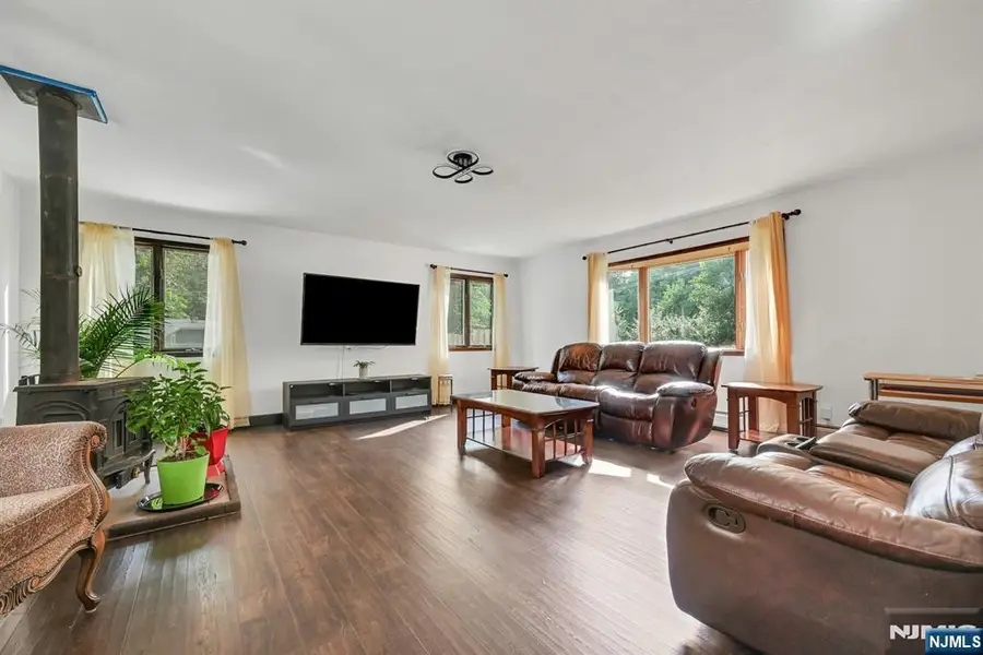380 Ringwood Avenue, Wanaque, NJ 07465 - #3