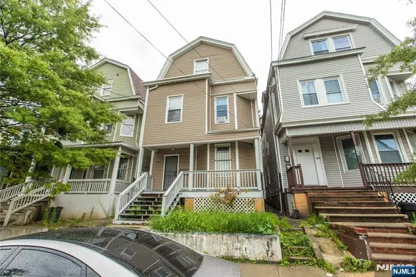 482 16th Street, Newark, NJ 07103