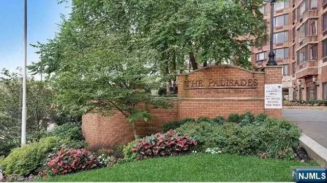 100 Old Palisade Road 3501, Fort Lee, NJ 07024 - #1