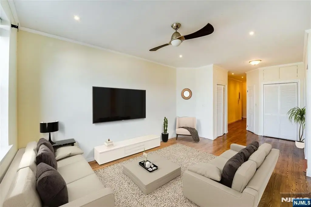 883 JFK Blvd E 3F, Weehawken, NJ 07086 - #1