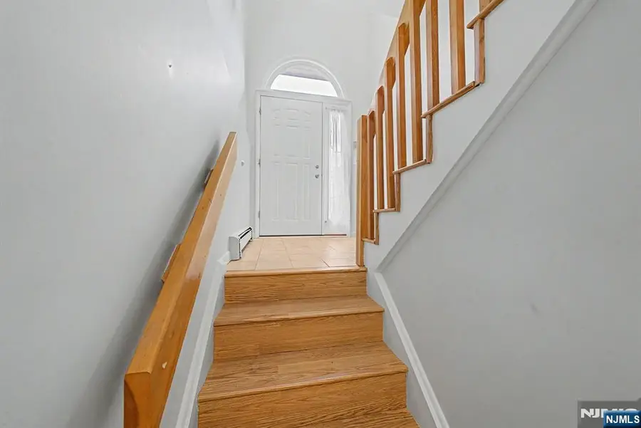 486 West Street, Fort Lee, NJ 07024 - #3