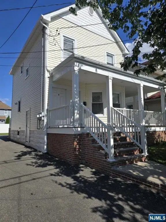 125 Dalton Street, Roselle Park, NJ 07204