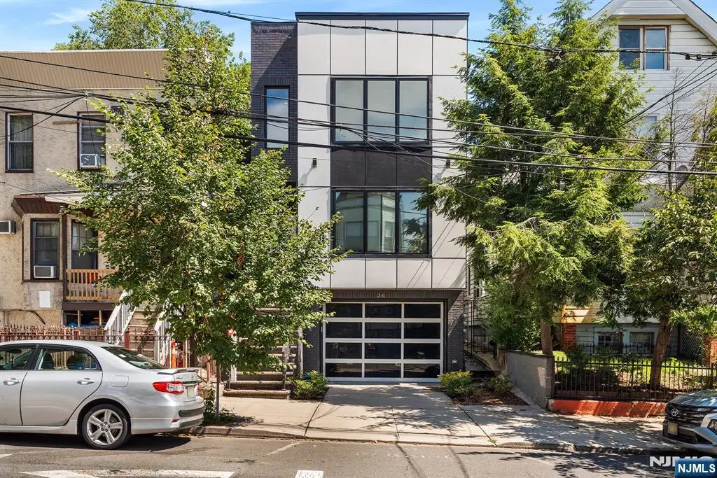 36 Lincoln Street 2, Jersey City, NJ 07307 - #1