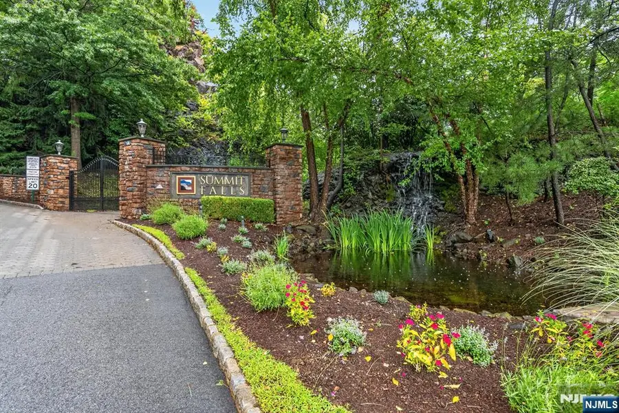 252 Ridge Drive, Pompton Lakes, NJ 07442 - #2