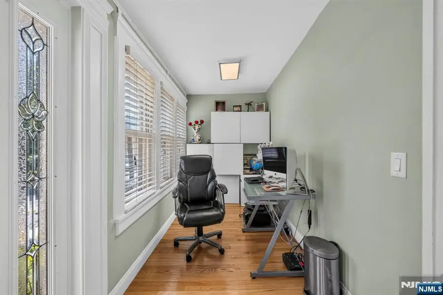 30 Elm Street, Ridgefield Park, NJ 07660 - #3