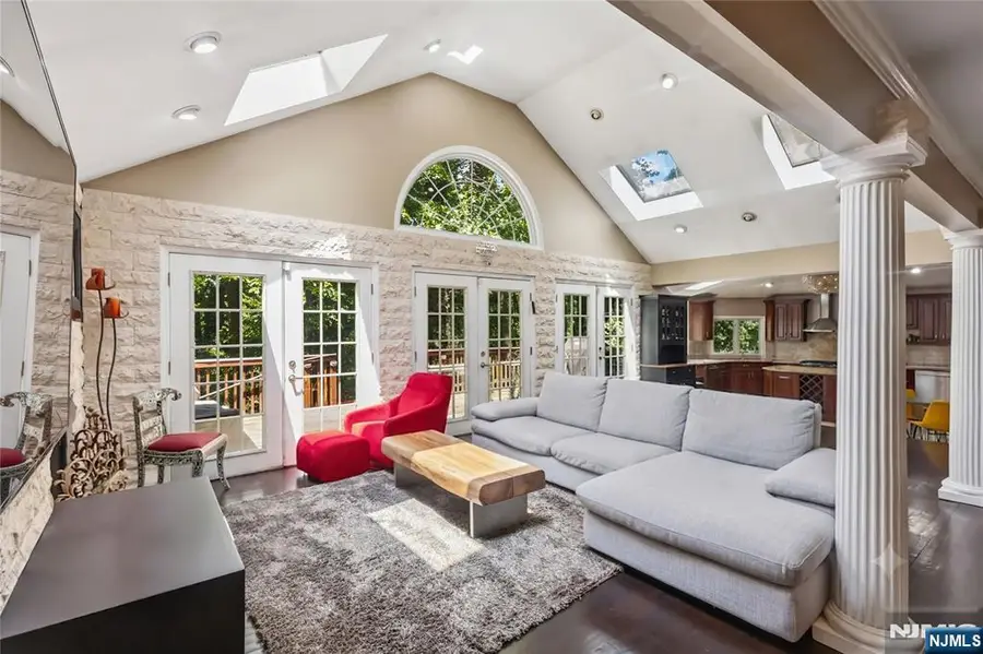 76 Millbrook Circle, Norwood, NJ 07648 - #3
