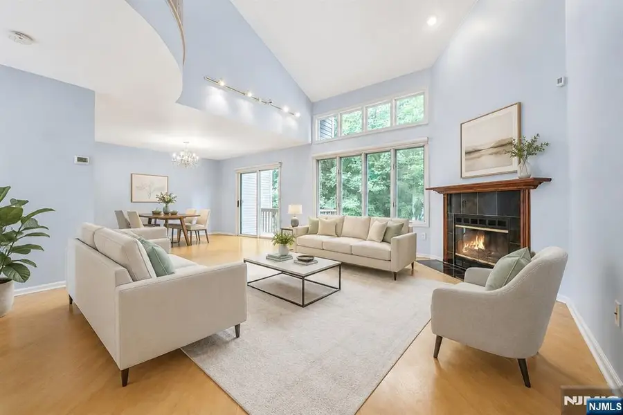 91 Lakeview Drive, Old Tappan, NJ 07675 - #2