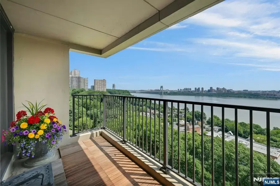 3 Horizon Road 1030 / 1033, Fort Lee, NJ 07024 - #2