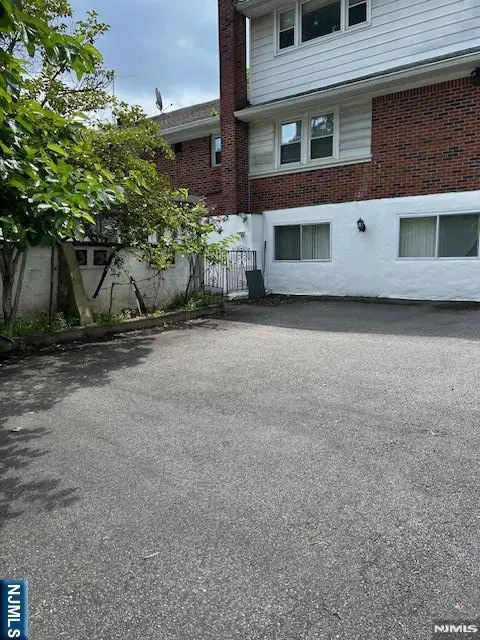596 River Road, New Milford, NJ 07646 - #3