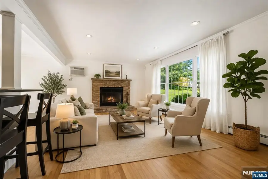 38 Serafin Place, Glen Rock, NJ 07452 - #3