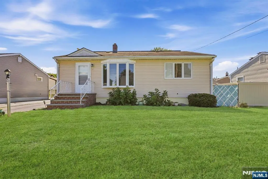 25 Corsi Road, Bloomfield, NJ 07003 - #1