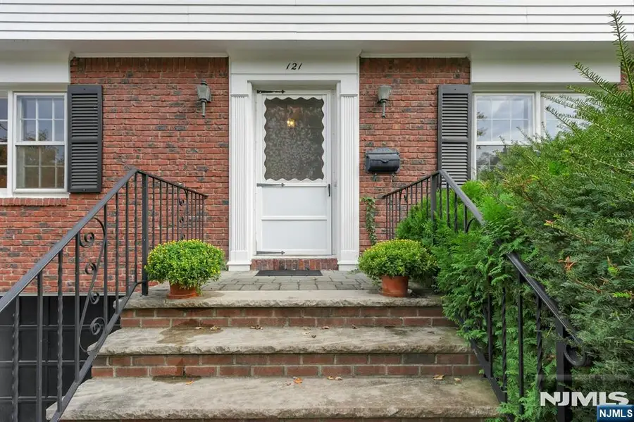 121 Christie Street, Leonia, NJ 07605 - #2