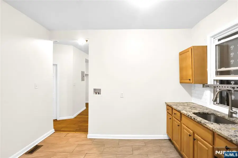 491 S 17th Street, Newark, NJ 07103 - #3