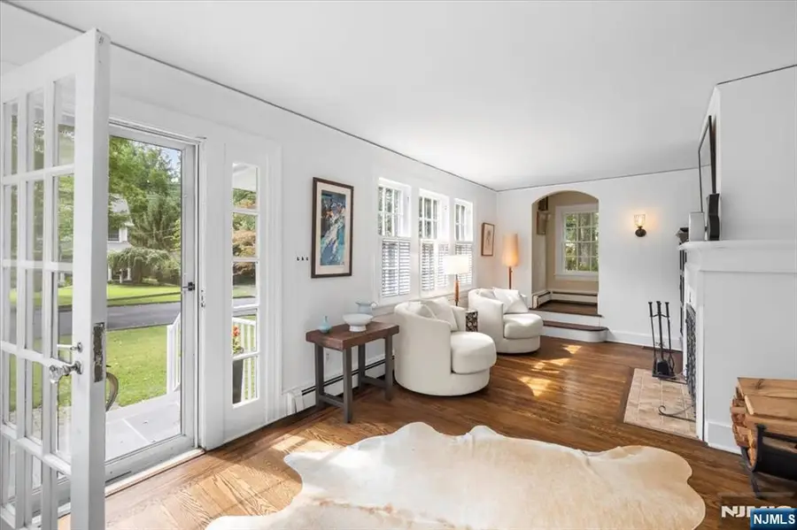 734 Greentree Lane, Oradell, NJ 07649 - #2