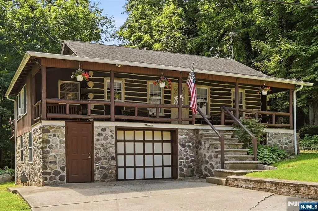 13 Woodside Drive, West Milford, NJ 07480 - #1