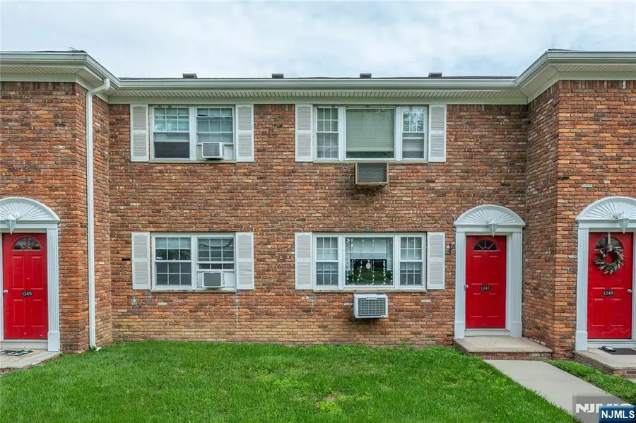 1247 Valley, Wayne, NJ 07470 - #2