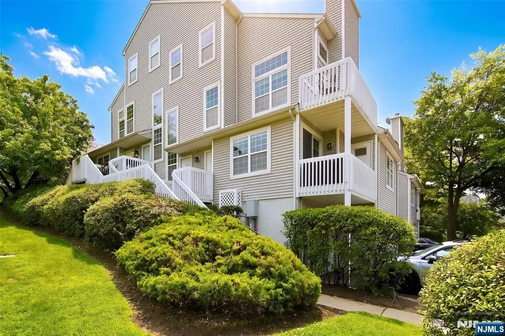 3 Regency Circle, Englewood, NJ 07631 - #1