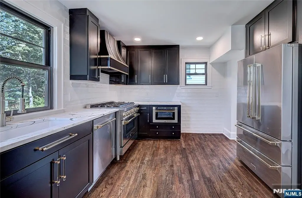 35 Sheridan Avenue, West Orange, NJ 07052 - #1