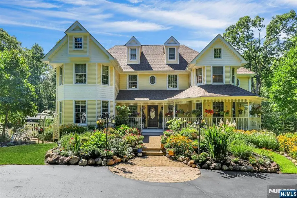 26 Green Terrace Way, West Milford, NJ 07480 - #1