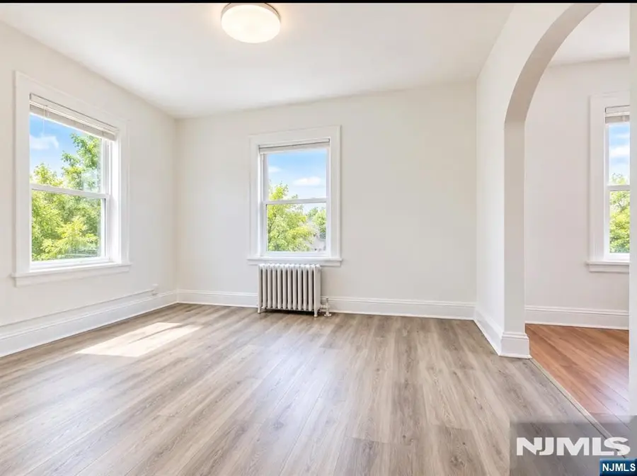 257 Roff Avenue, Palisades Park, NJ 07650 - #3