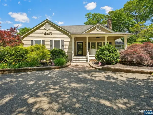 1440 Alps Road, Wayne, NJ 07470