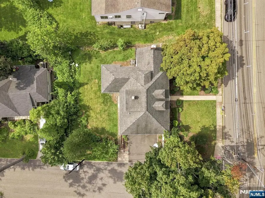 1219 Valley Road, Clifton, NJ 07043 - #3