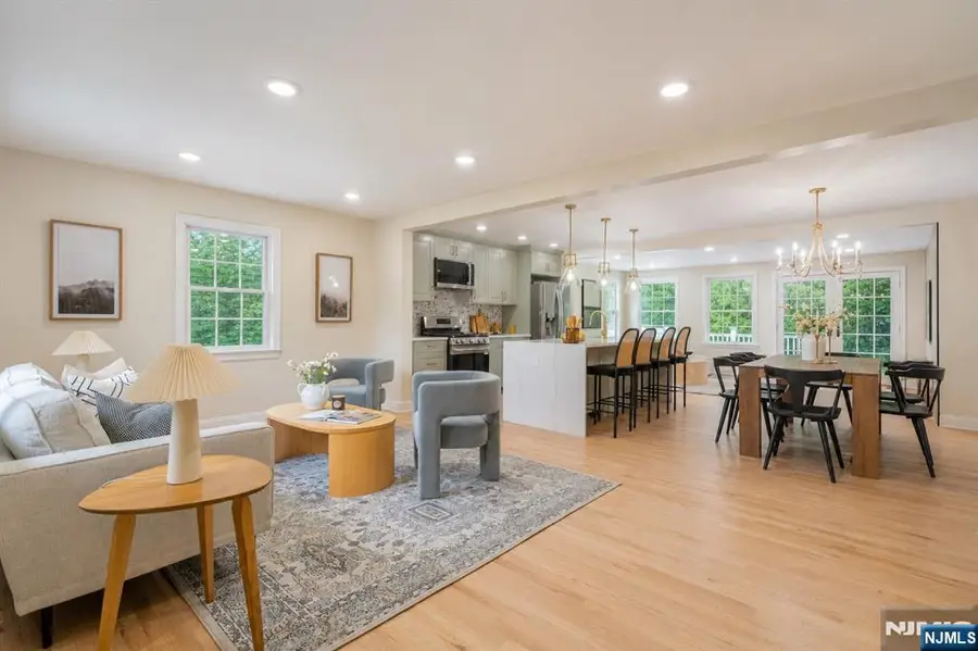 21 Glannon Road, Livingston, NJ 07039 - #3