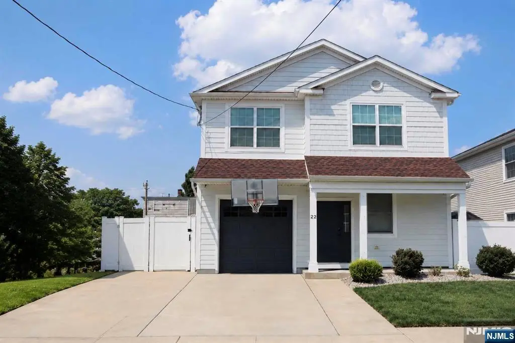 22 Larch Street, Carteret, NJ 07008 - #1