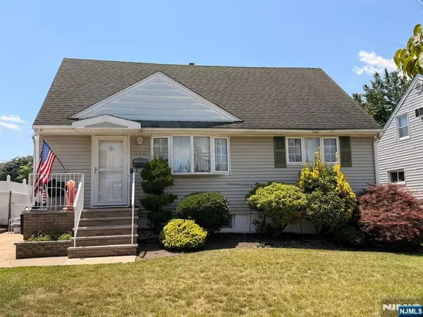 186 Palmer Terrace, Wood Ridge, NJ 07075