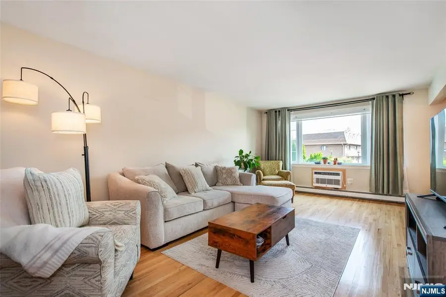506 Grove Street E3, Clifton, NJ 07013 - #2