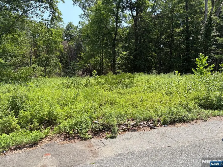 125 Ferri Street, Wayne, NJ 07470 - #2
