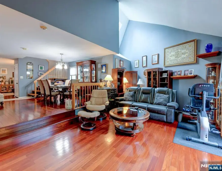 590 Sanderling Court 590, Secaucus, NJ 07094 - #3