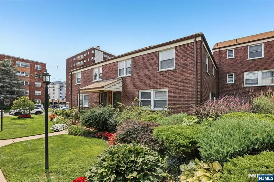 2199 Center Avenue B, Fort Lee, NJ 07024 - #2